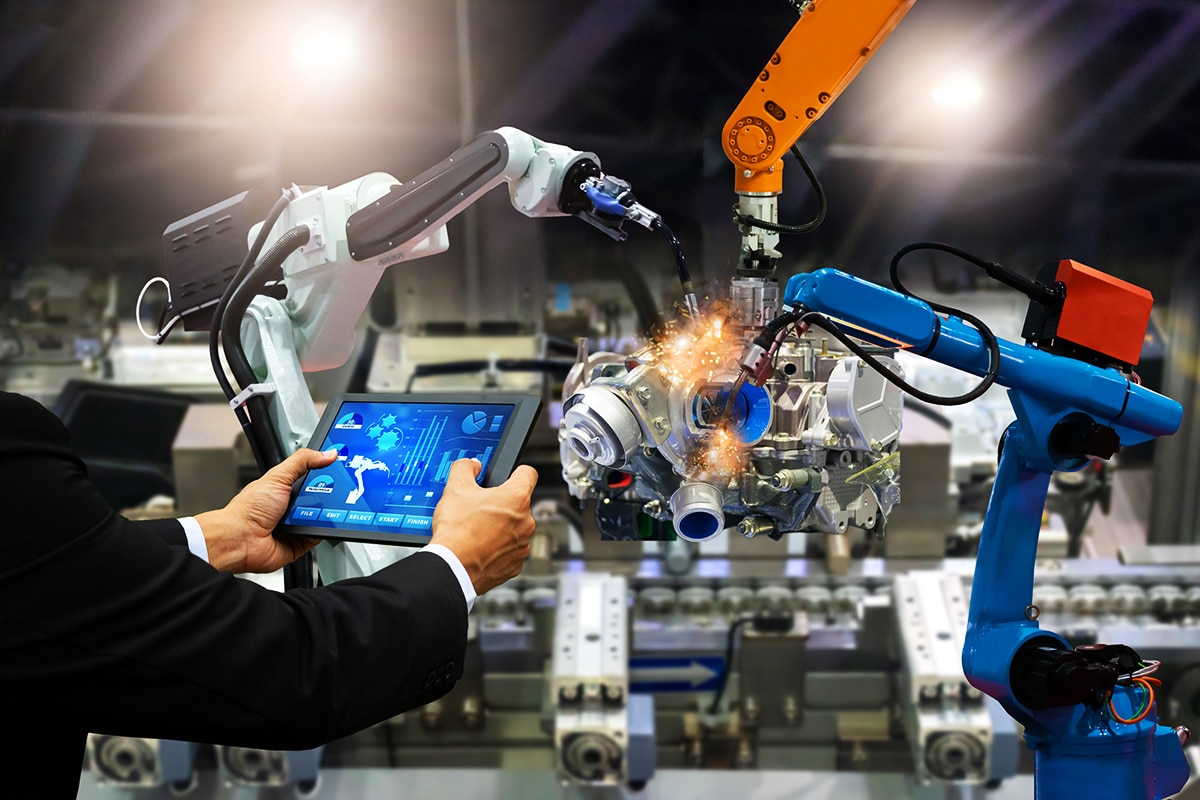 Embrace the Future: Why Industry 4.0 is the Key to Revolutionizing Manufacturing Processes